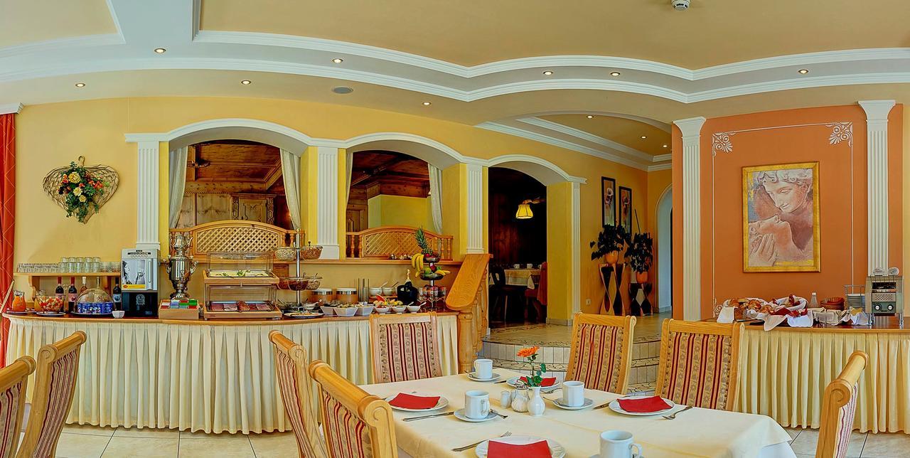 Alpenherz Hotel Garni Герлос Экстерьер фото